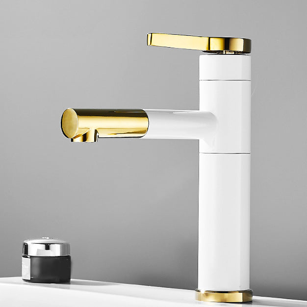 Lisslune | Lever handle faucet Glam Style with swivel spout for the bathroom
