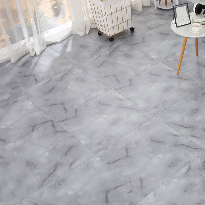Lisslune | Peel and Stick PVC floor Low gloss PVC floor with stone look