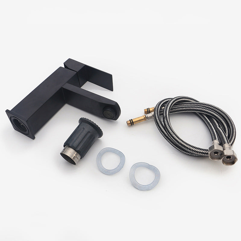 Lisslune | Basic Centered Faucet Monochrome Faucet Sink Bathroom Faucet