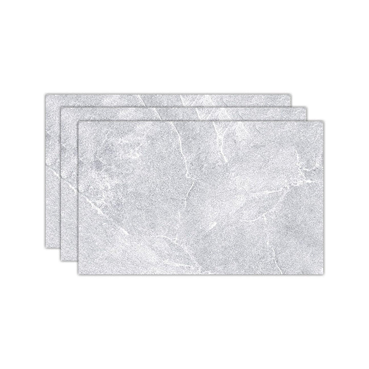 Lisslune | Peel and Stick Vinyl Floor Low Gloss Vinyl Floor with Marble Look