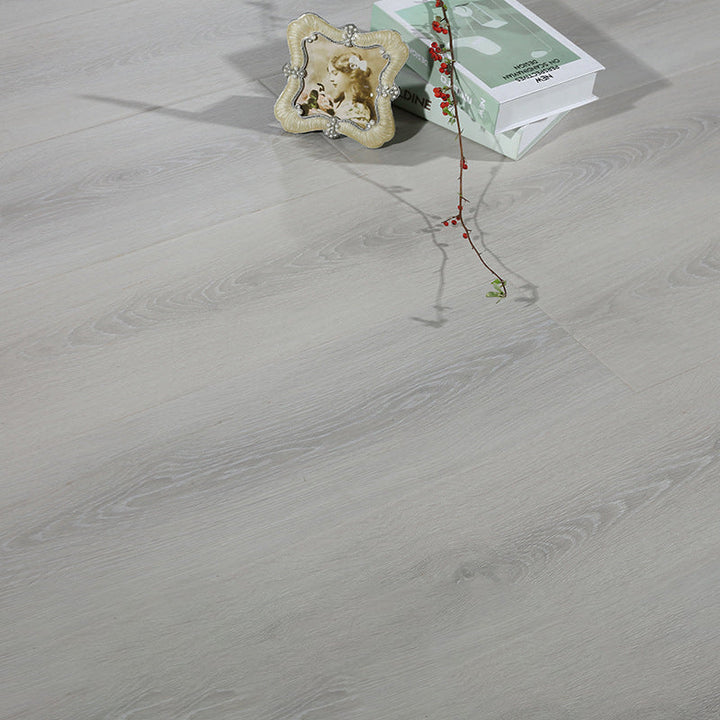 Lisslune | Maple Modern Click Lock Laminate Stain Resistant Laminate Floor