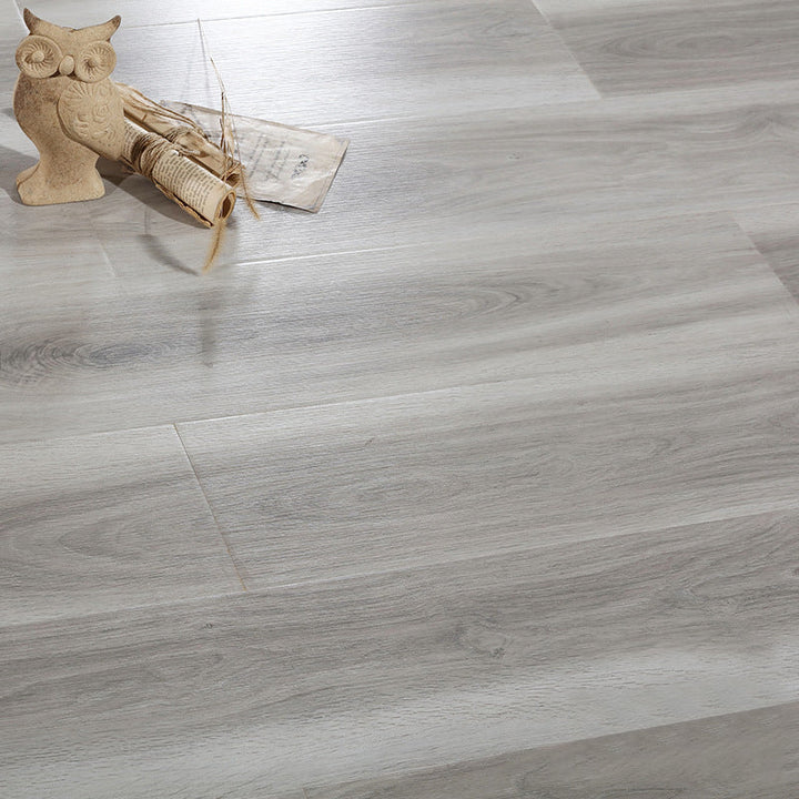 Lisslune | Maple Modern Click Lock Laminate Stain Resistant Laminate Floor