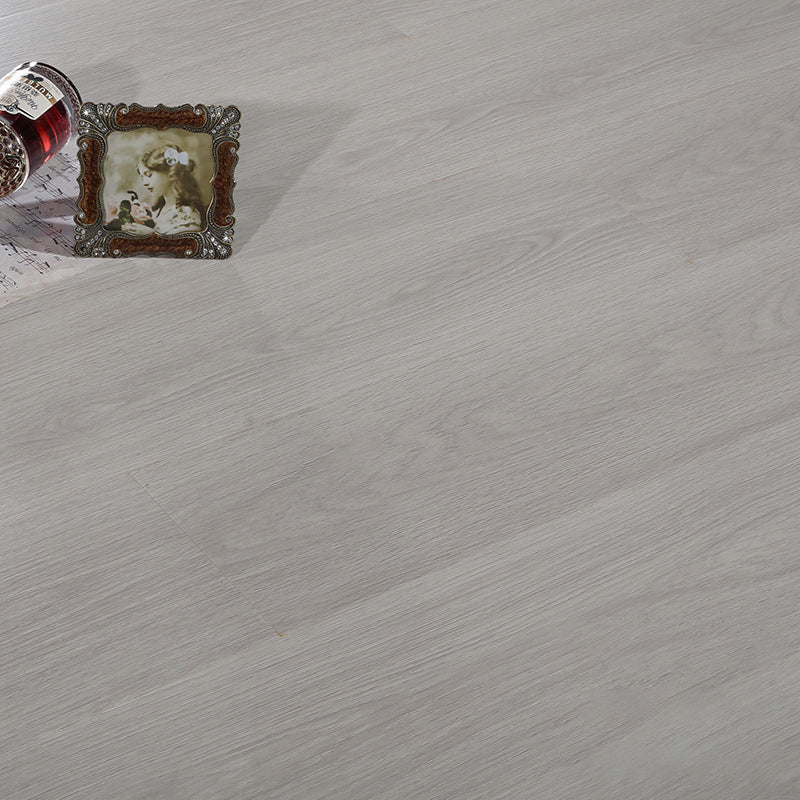 Lisslune | Maple Modern Click Lock Laminate Stain Resistant Laminate Floor