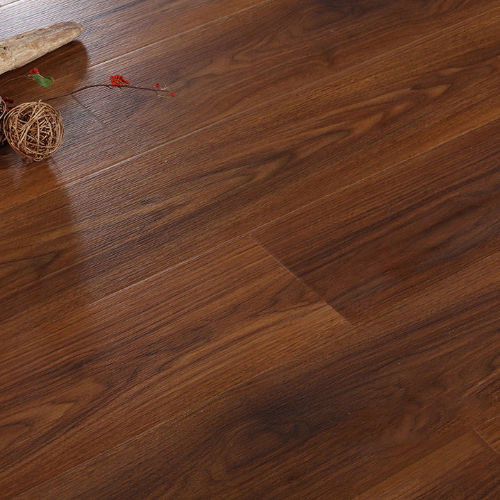 Lisslune | Maple Modern Click Lock Laminate Stain Resistant Laminate Floor