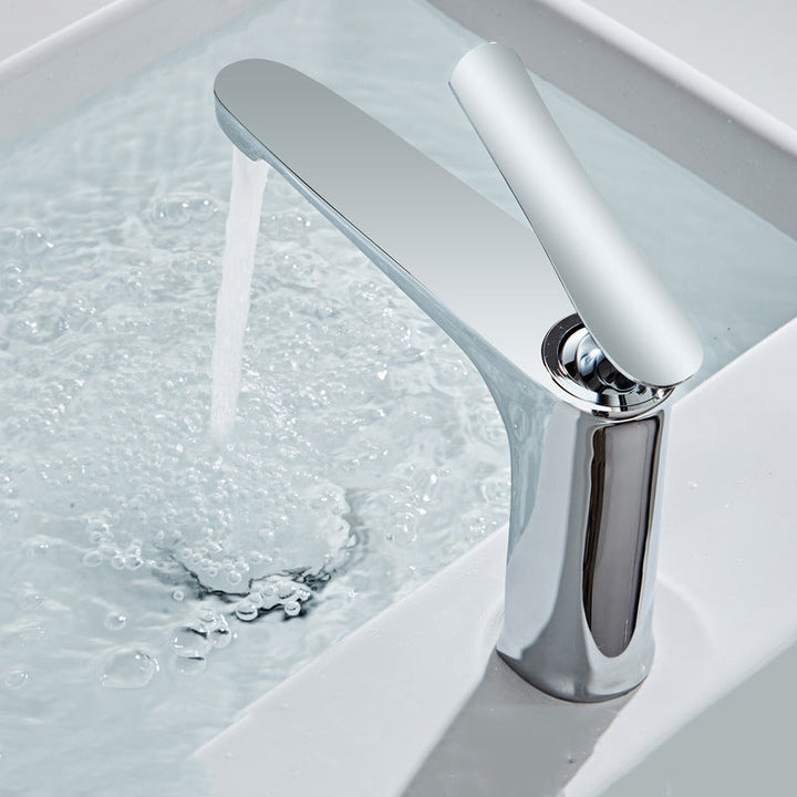 Lisslune | Luxury 1 Handle Sink Bathroom Faucet Round Brass Sink Faucet with Water Hose