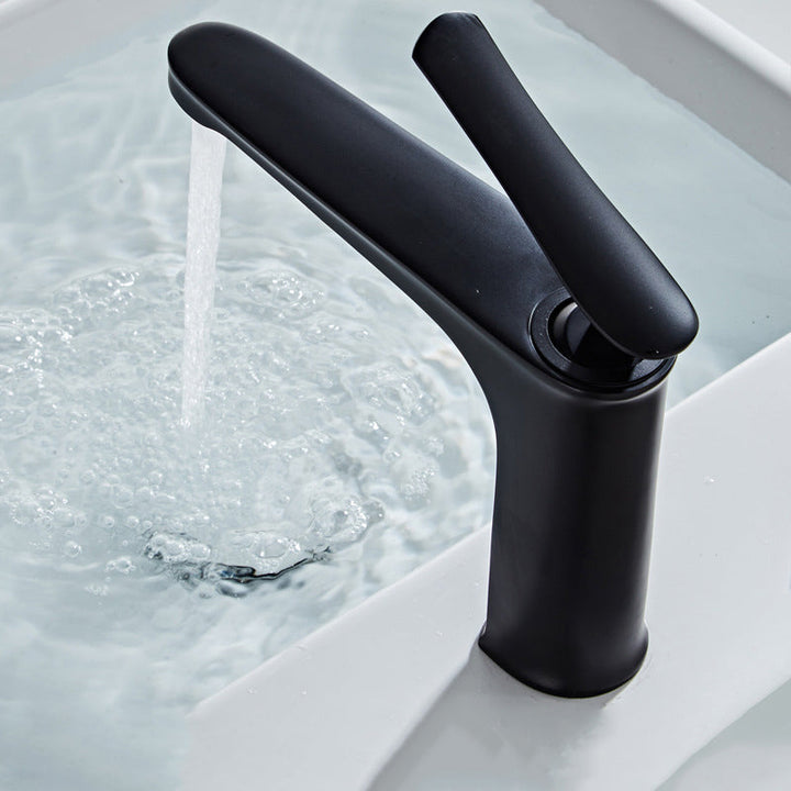 Lisslune | Luxury 1 Handle Sink Bathroom Faucet Round Brass Sink Faucet with Water Hose