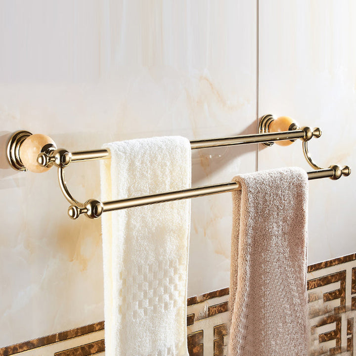 Lisslune | Modern bathroom accessories as a single piece or as a set in gold