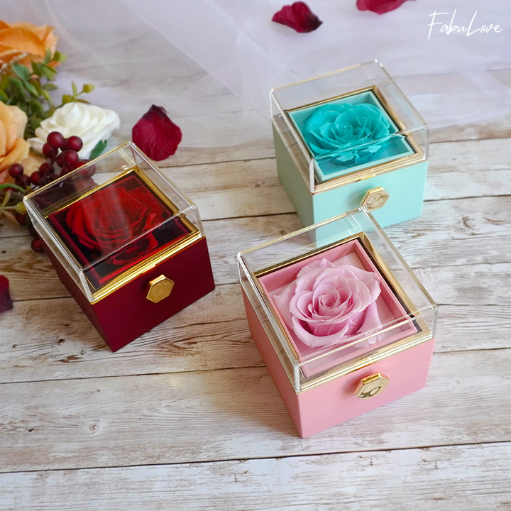 Lisslune | [Ideal Gift] Eternal Rose Box - With engraved necklace & artificial rose