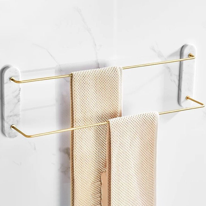 Lisslune | Modern bathroom accessories as a single piece or as a set in marble and metal