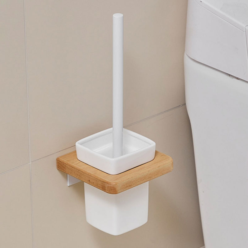 Lisslune | Modern natural bathroom accessories as a single piece or in a set made of solid wood