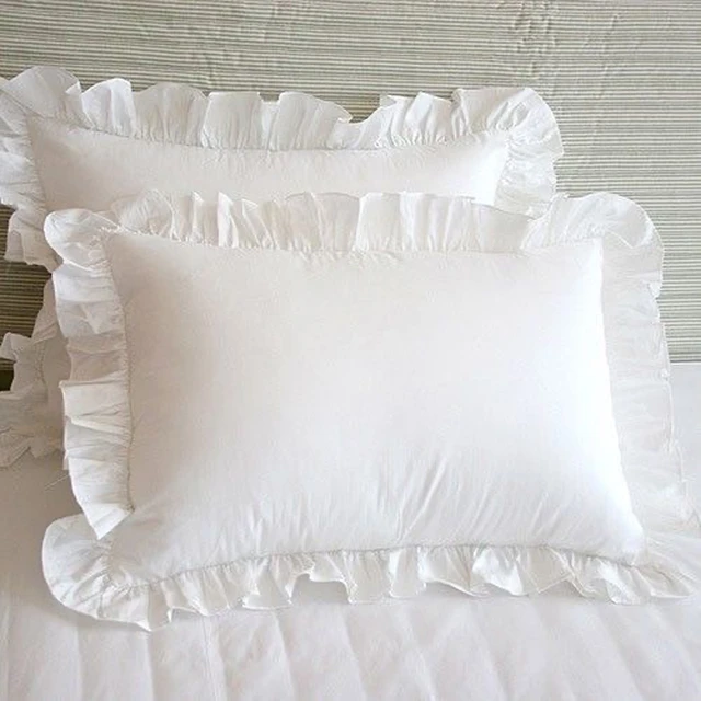 Lisslune | Coquette Ruffle Pillowcase