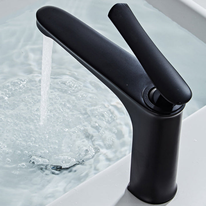 Lisslune | Light Luxury Sink Faucet 6.69" H Modern Brass Sink Faucet