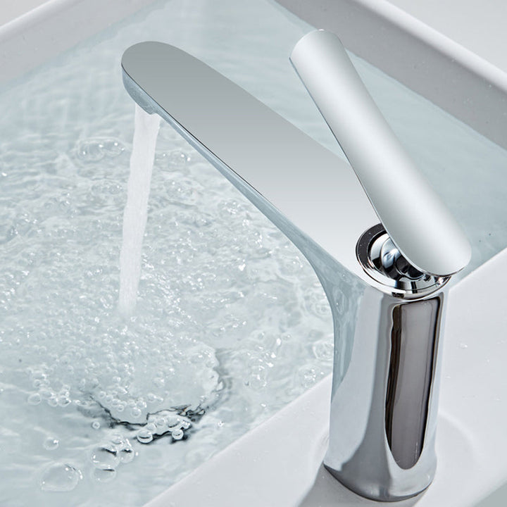Lisslune | Light Luxury Sink Faucet 6.69" H Modern Brass Sink Faucet