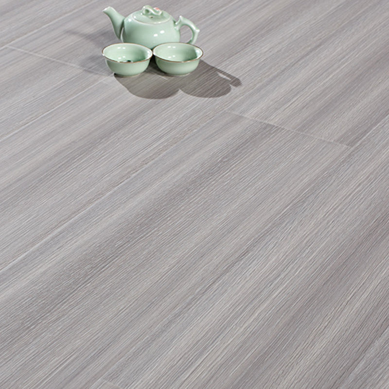Lisslune | Modern Wood Laminate Flooring Stain-Resistant Laminate Plank Flooring