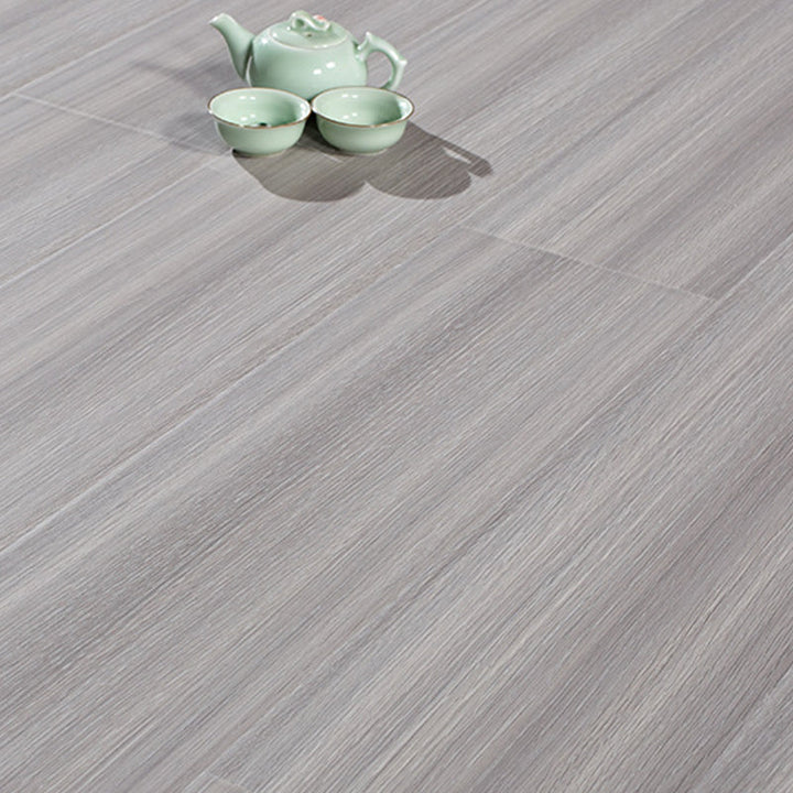 Lisslune | Modern Wood Laminate Flooring Stain-Resistant Laminate Plank Flooring