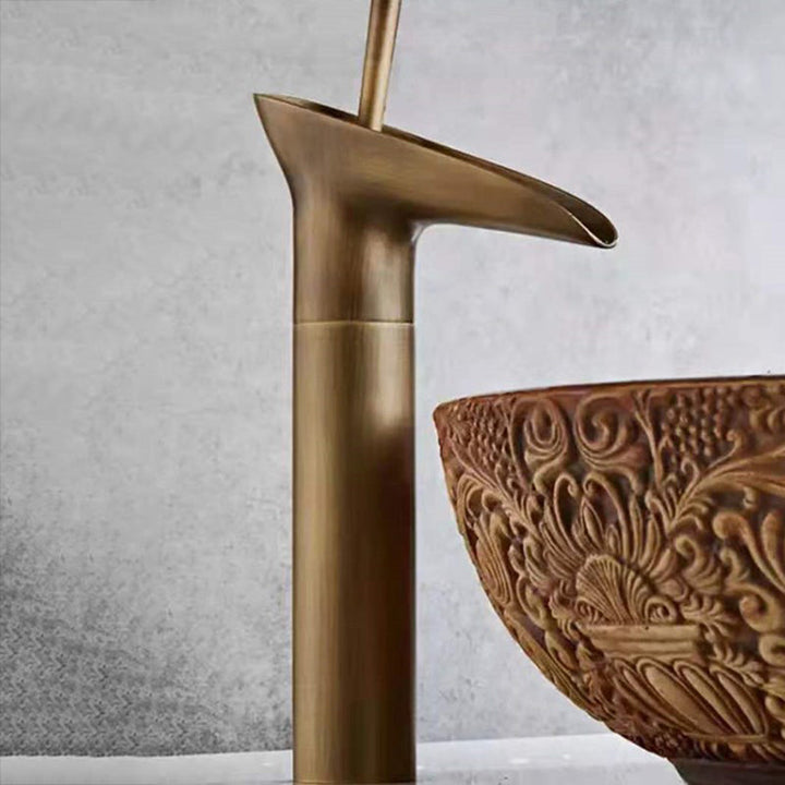 Lisslune | Round Single Handle Faucet Country Style Sink Mixer