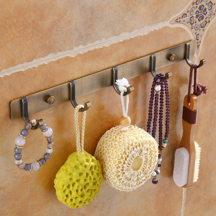 Lisslune | Traditional Metal Bathroom Accessories Hardware Set with Soap Dish