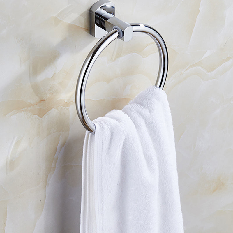 Lisslune | Contemporary Bathroom Accessories Hardware Set made of silver metal
