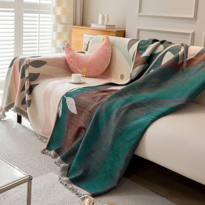 Lisslune | Whispering Vines Sofa Cover