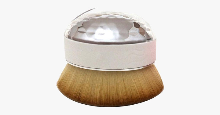 Lisslune | Easy-to-use Palm Oval Brush for perfect blending of makeup