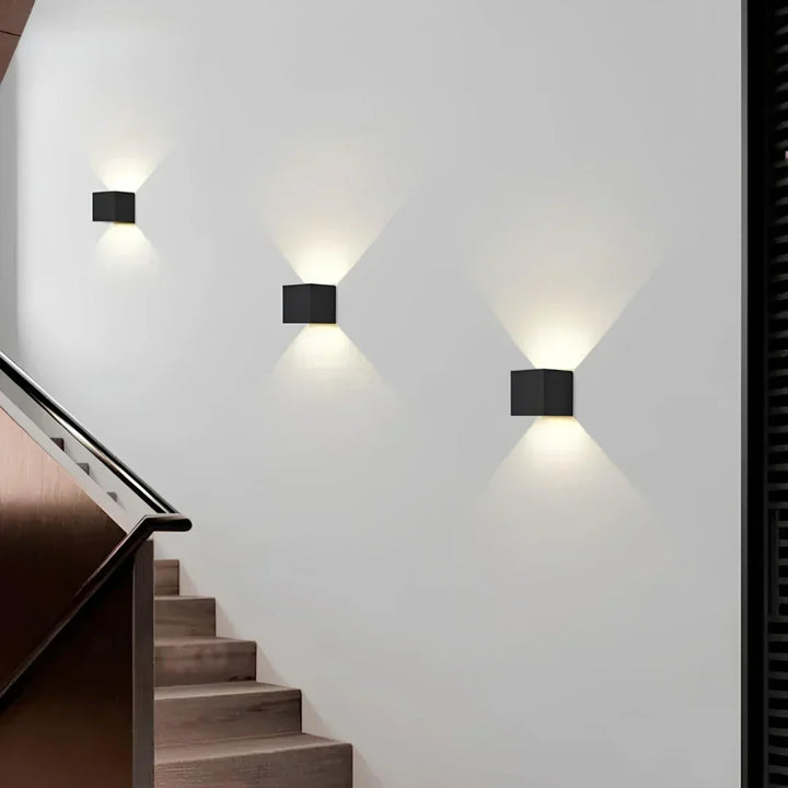 Lisslune | Luxe Wireless Rechargeable Wall Light – Motion Sensor & Warm LED Lighting (2700K)