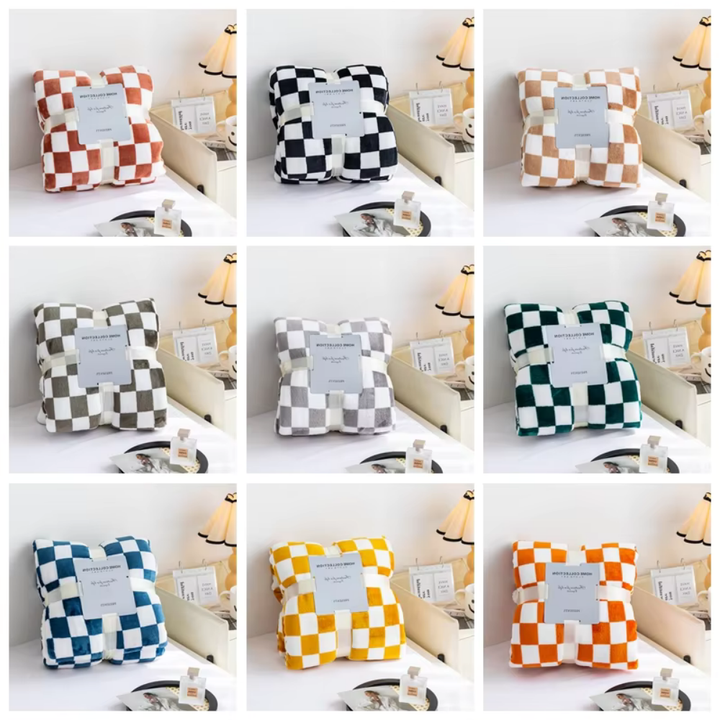 Lisslune | Stylish blanket in checkered pattern for your home