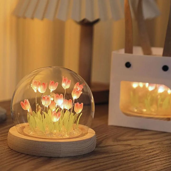 Lisslune | DIY glowing tulip night light