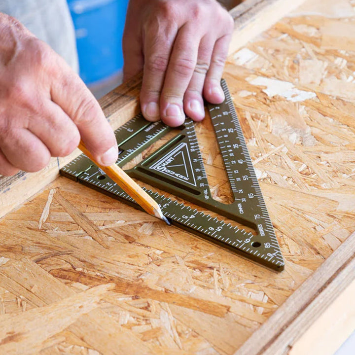 Lisslune | Innovative Sparren Square Tool