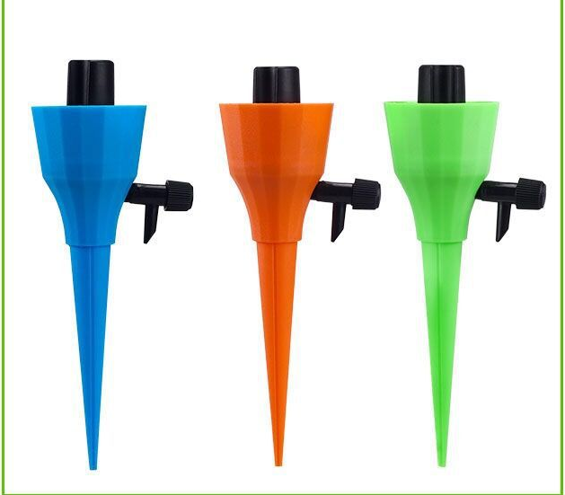 Lisslune | Plant water spike for bottles – Automatic drip irrigation for garden plants