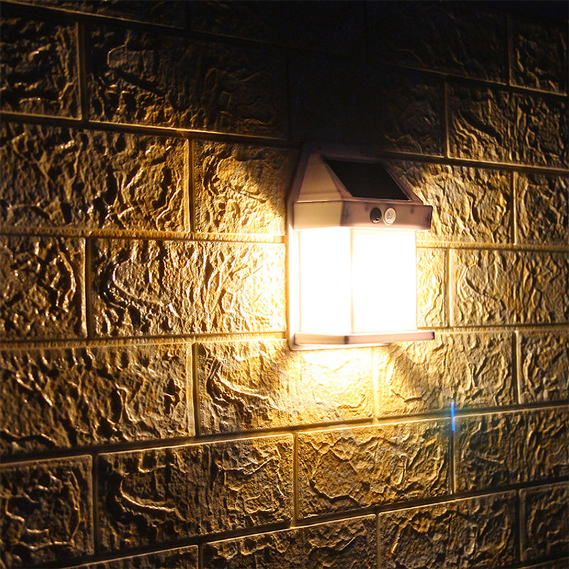 Lisslune | Solar Wolfram Wall Light