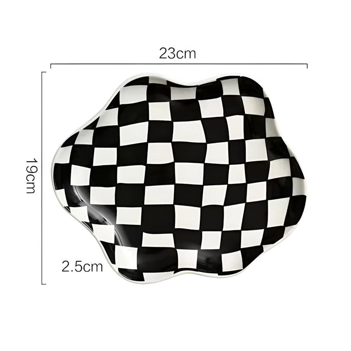 Lisslune | Classic Checkered Ceramic Plate