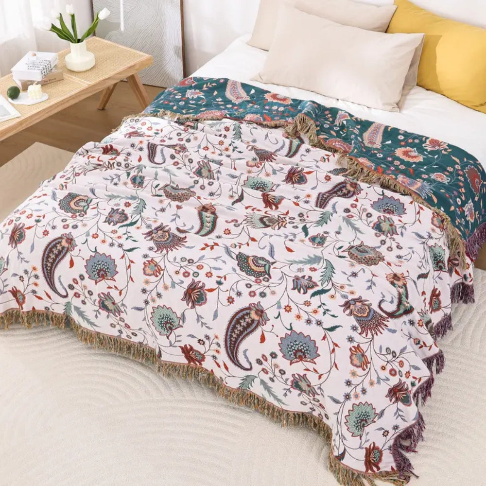 Lisslune | Liora Vintage Reversible Soft Blanket