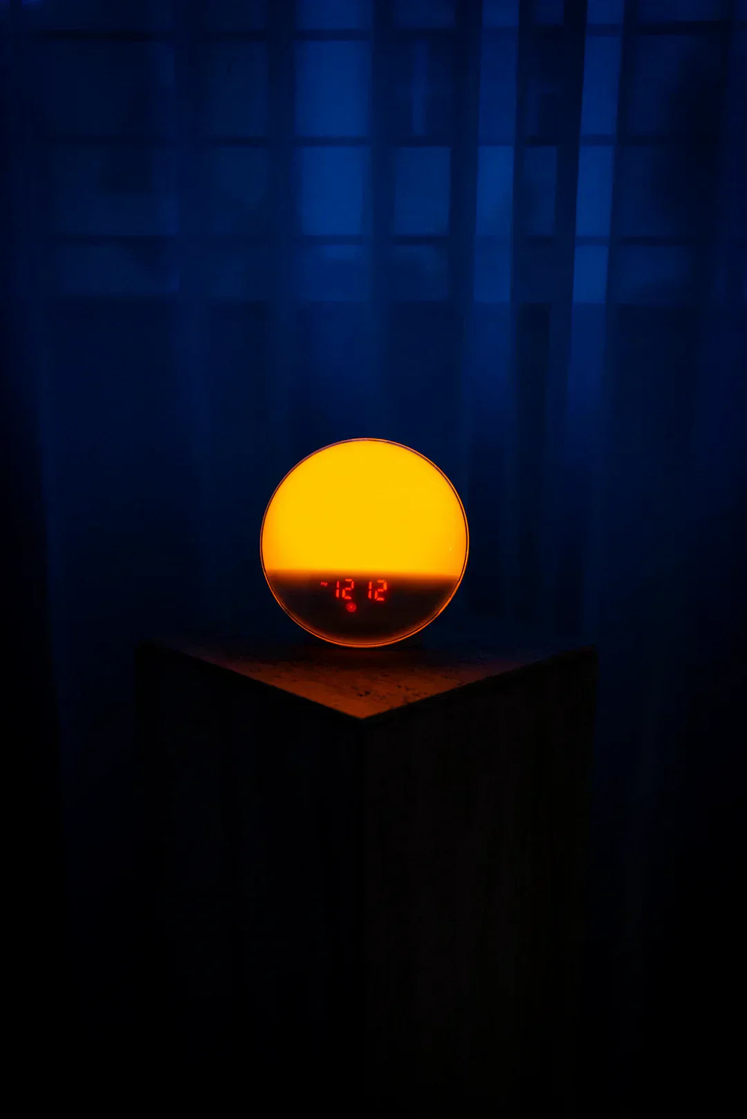 Lisslune | GlowStone - Portable rechargeable LED lamp