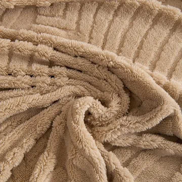 Lisslune | Herringbone Leaf Design Fleece Sofa Cover