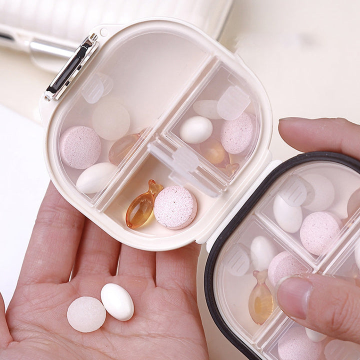Lisslune | Portable daily pill box