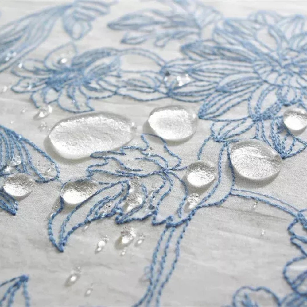 Lisslune | Delfina Blue Floral Lace Tablecloth
