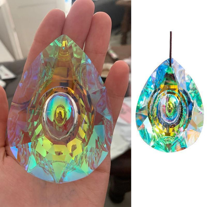 Lisslune | Teardrop Crystal Pendant