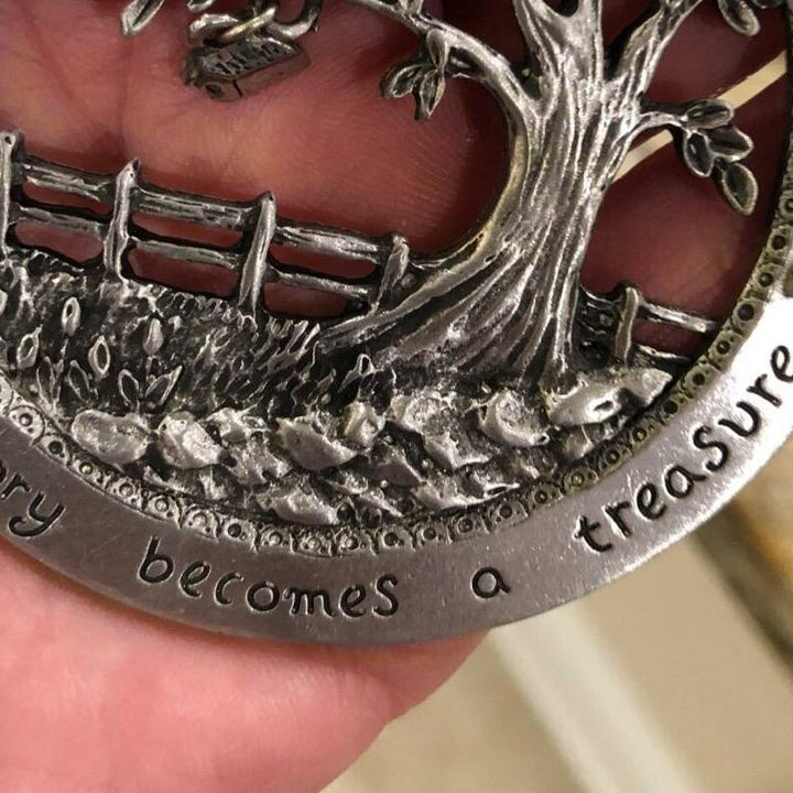 Lisslune | Merry Christmas Memorial Ornament
