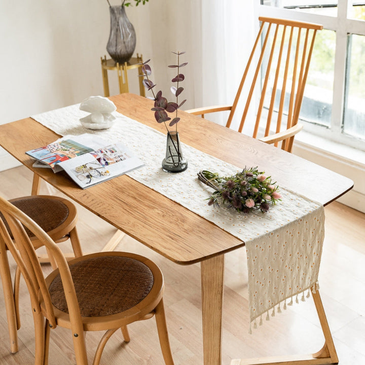 Lisslune | Playful Daisy Embroidered Boho Table Runner