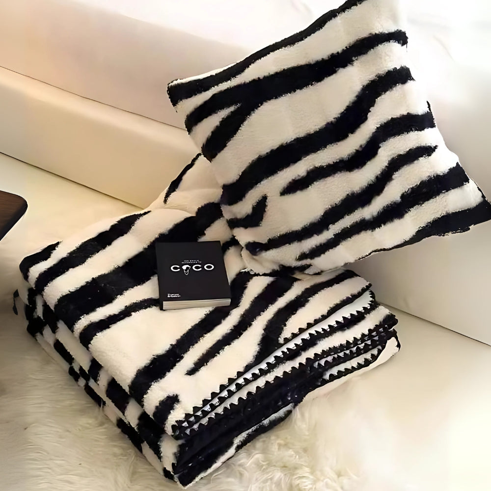 Lisslune | Zebra Print Luxe Synthetic Fur Blanket