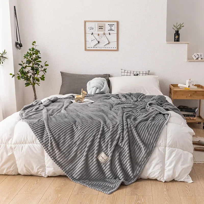 Lisslune | Thick Flannel Autumn Blanket - WarmHaven