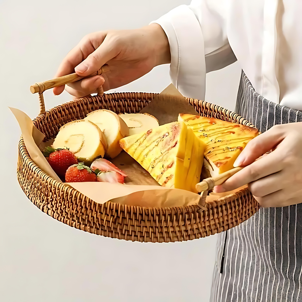 Lisslune | RattaTray – Handmade serving tray made of rattan