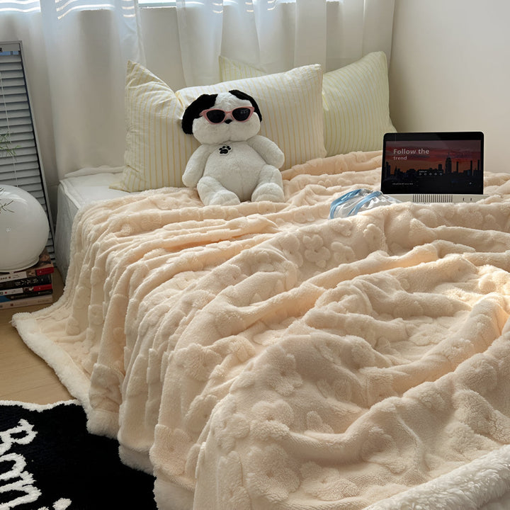 Lisslune | Cloud Flower Snuggle Blanket