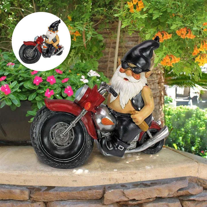 Lisslune | Funny Modern Gnome Garden Statue