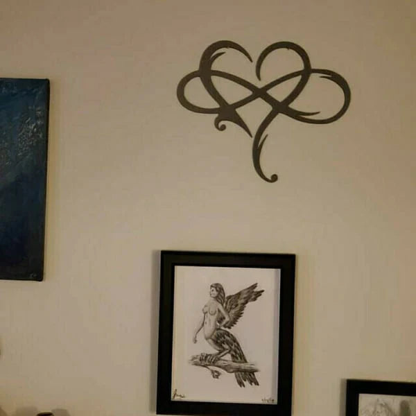 Lisslune | Iron Wall Decoration with Infinity Heart