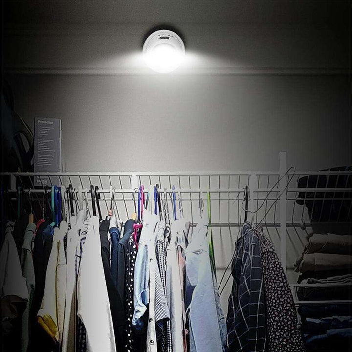 Lisslune | Removable LED sensor light with USB charging