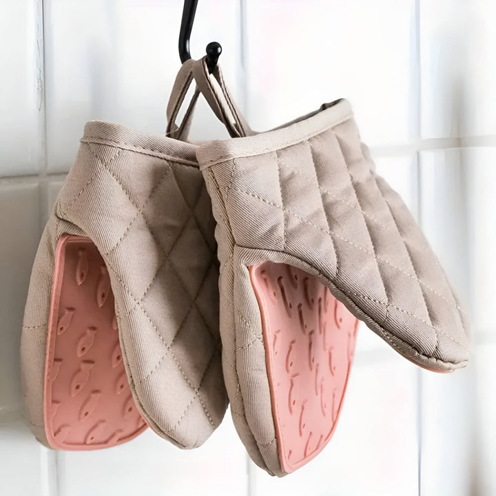 Lisslune | Silicone Quilted Heatproof Kitchen Mitts