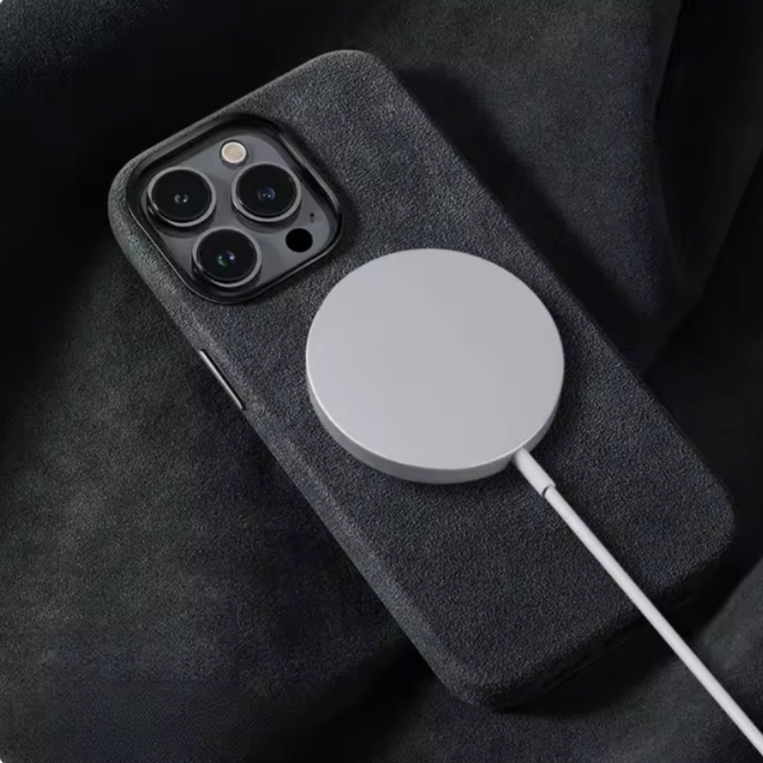 Lisslune | iPhone Best MagSafe case – "Alcantara"