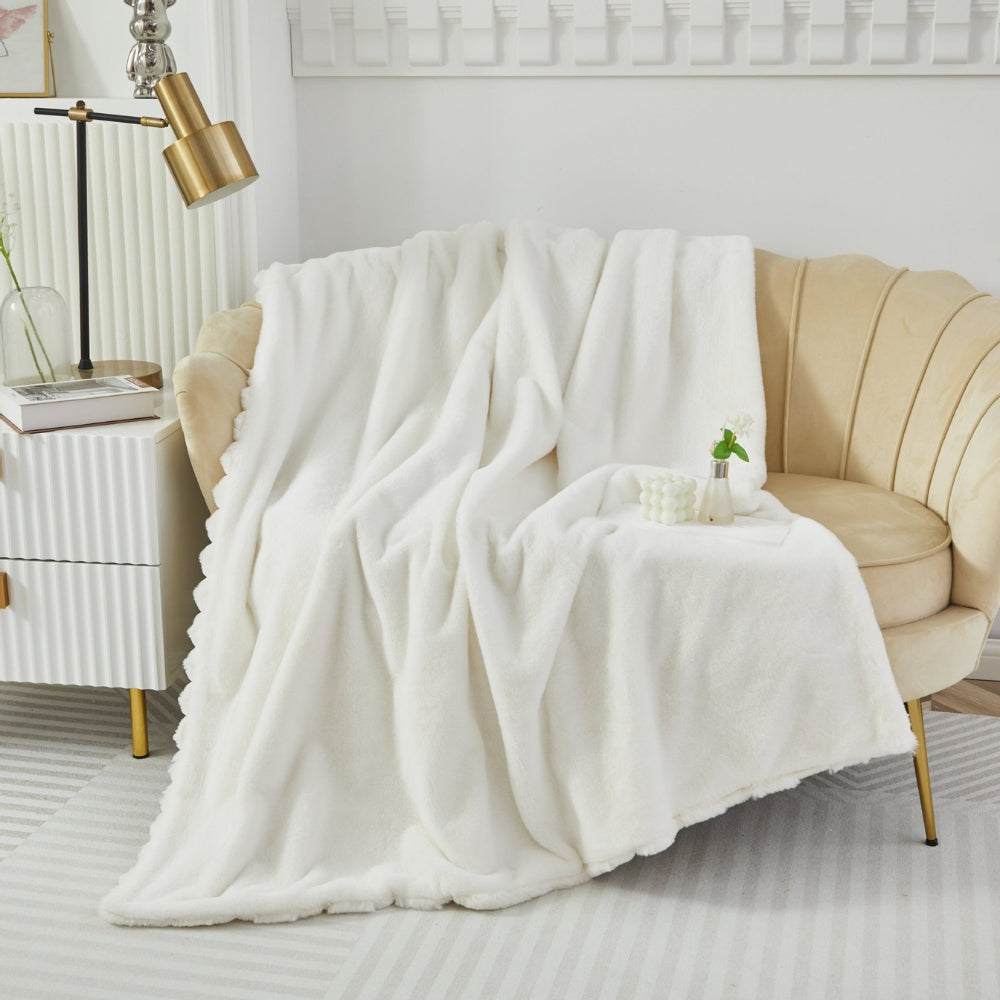 Lisslune | Plush Soft Synthetic Rabbit Blanket