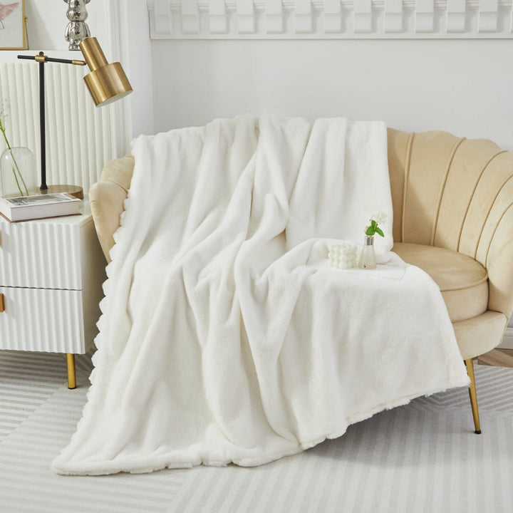 Lisslune | Plush Soft Synthetic Rabbit Blanket